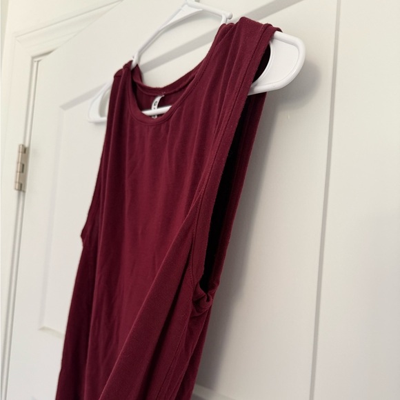 Fabletics Tunic Maroon Size XS - Picture 2 of 5